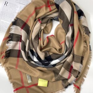 روسری کشمیر پاییزه طرح بربری قواره ۱۴۰×۱۴۰